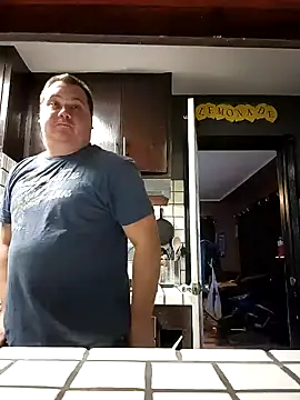 valhallacouple420 online show from February 12, 2025, 12:27 am