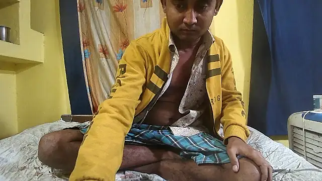 Cute boy2000 online show from December 4, 2024, 12:41 am