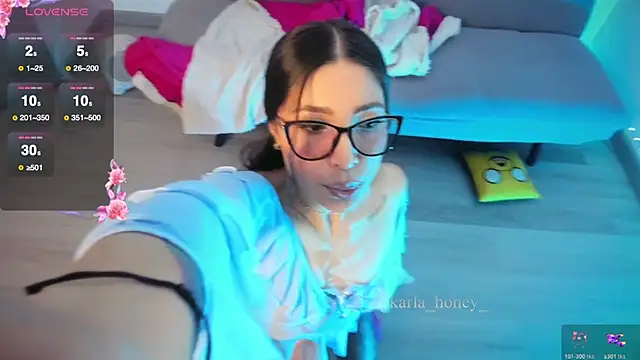 Spit queen online show from March 2, 2026, 2:13 pm