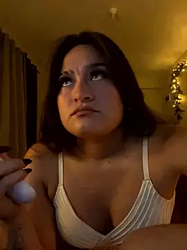 LuceroRm online show from January 10, 2026, 4:36 am