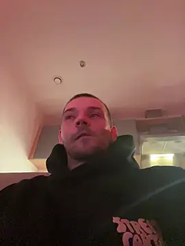 Z1uk online show from January 11, 2026, 2:27 am