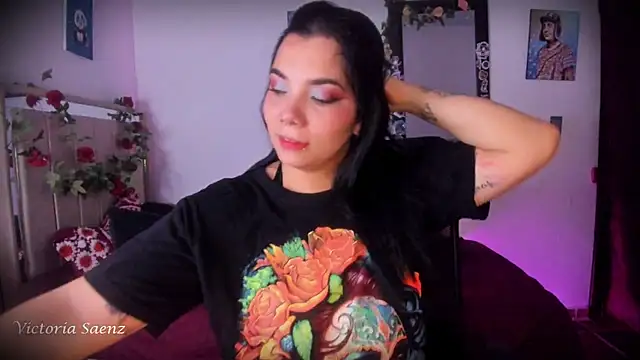 Snapshot of victoriaasaenz_ chatting on June 28, 2026, 1:00 am victoriaasaenz online show from June 28, 2026, 1:00 am