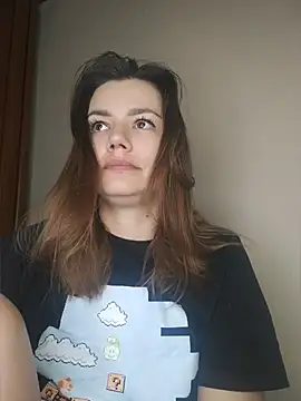 KrissSexi online show from April 13, 2026, 4:29 am