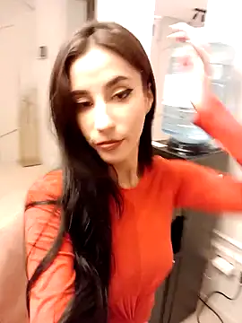 Snapshot of AmeliaJune chatting on November 29, 2025, 11:46 am AmeliaJune online show from November 29, 2025, 11:46 am