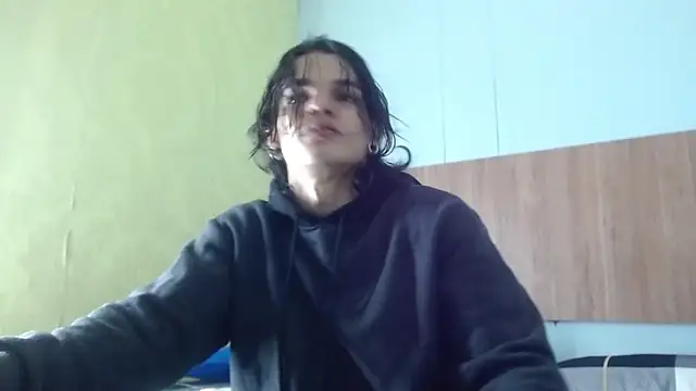 AlbertBernal69 online show from October 7, 2025, 3:14 am