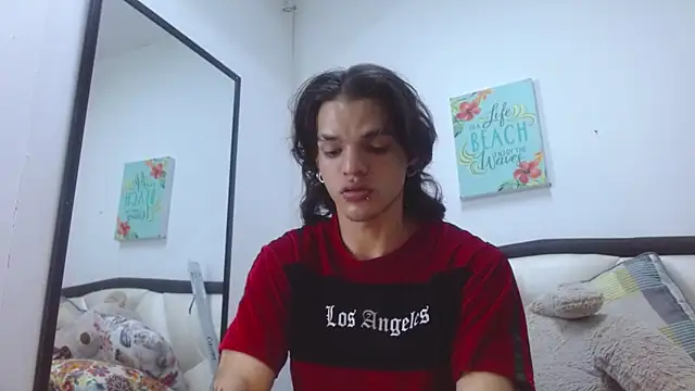 AlbertBernal69 online show from October 22, 2025, 3:51 am