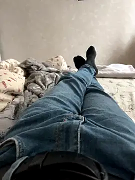 mihaixxx1 online show from November 4, 2025, 10:58 am