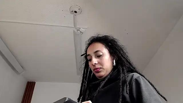 ORIANNA BODMOD online show from November 8, 2025, 11:43 am