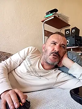 bestofyalcinturkey online show from November 13, 2025, 8:57 am