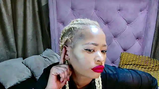 Snapshot of AFRICANGODDESSXXX chatting on May 27, 2026, 8:50 pm AFRICANGODDESSXXX online show from May 27, 2026, 8:50 pm