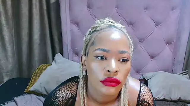 AFRICANGODDESSXXX online show from June 20, 2026, 12:03 am
