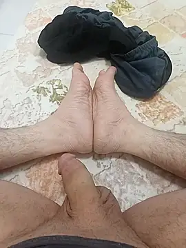 Hardapple01 online show from January 20, 2025, 8:29 pm