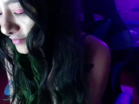 AngelaQueen  online show from December 10, 2024, 10:16 pm