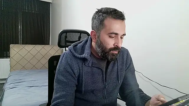 tgltplsr online show from November 25, 2025, 2:11 am