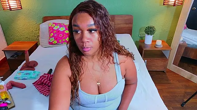 Snapshot of dannaahbrown chatting on May 9, 2026, 5:40 pm dannaahbrown online show from May 9, 2026, 5:40 pm