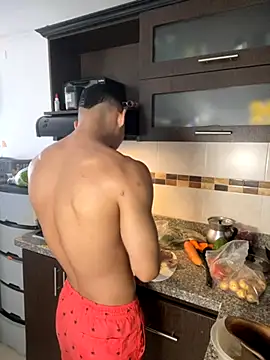 liuscast22 online show from September 29, 2025, 4:34 pm