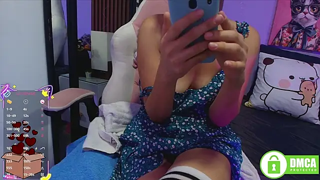 Snapshot of ana_gadot chatting on May 7, 2026, 12:43 pm ana gadot online show from May 7, 2026, 12:43 pm