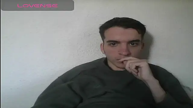 Tombgy07 online show from February 14, 2025, 3:05 pm