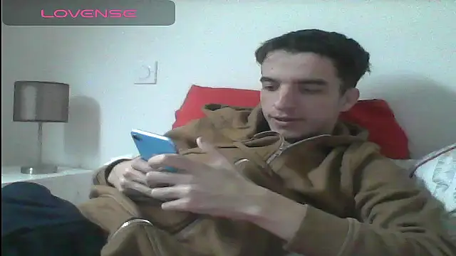 Tombgy07 online show from February 21, 2025, 3:32 pm