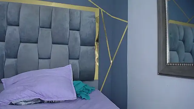 SalommeeT online show from December 12, 2024, 11:36 pm