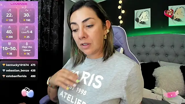 Isabella lt online show from February 6, 2025, 8:23 pm