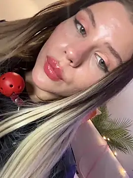 KittyKatyDream online show from March 6, 2025, 12:10 am