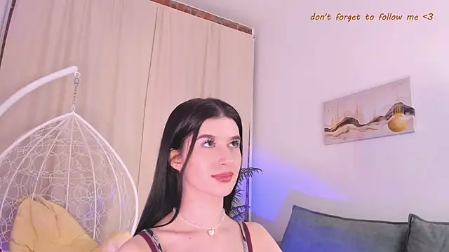 LauraCoy online show from February 11, 2025, 2:25 am