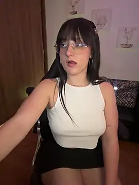 Snapshot of Megan_lu2 chatting on January 14, 2025, 3:01 am Megan lu2 online show from January 14, 2025, 3:01 am