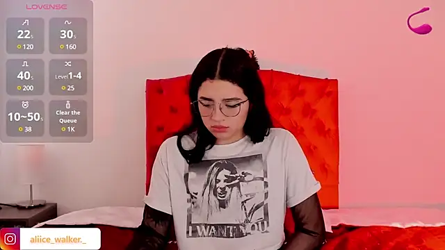 aliice walker  online show from December 23, 2024, 1:03 pm