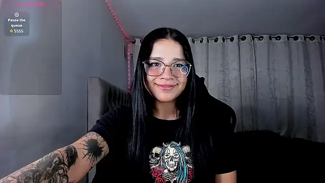 aliice walker  online show from January 6, 2026, 10:56 pm