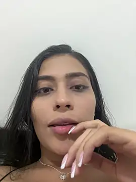 Sophie  Foxxx online show from December 27, 2024, 2:47 am