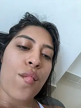 Sophie  Foxxx online show from January 7, 2025, 12:20 pm