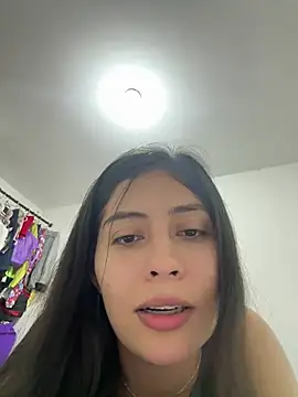 Sophie  Foxxx online show from January 14, 2025, 10:02 pm