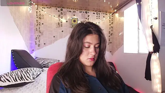 kisstarxxx online show from November 4, 2025, 10:20 pm