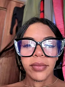 Charly  online show from October 9, 2025, 2:59 pm