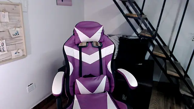 Snapshot of samantha_baby_ chatting on January 16, 2026, 2:54 pm samantha baby online show from January 16, 2026, 2:54 pm