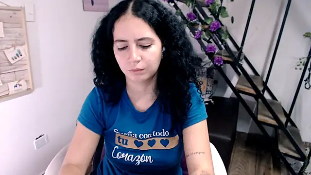 Snapshot of samantha_baby_ chatting on February 3, 2026, 2:53 am samantha baby online show from February 3, 2026, 2:53 am