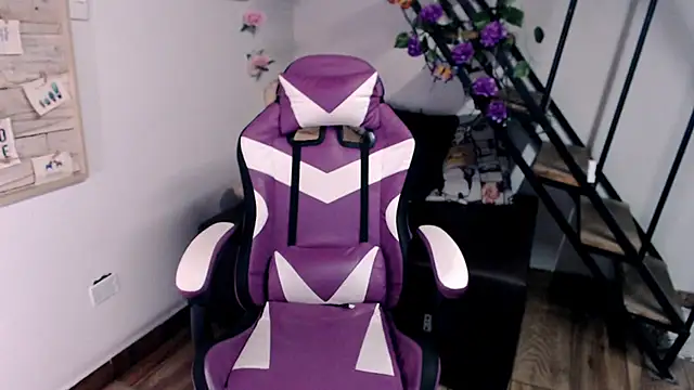 Snapshot of samantha_baby_ chatting on February 14, 2026, 9:11 pm samantha baby online show from February 14, 2026, 9:11 pm