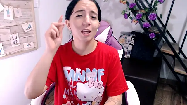 Snapshot of samantha_baby_ chatting on April 8, 2026, 6:19 pm samantha baby online show from April 8, 2026, 6:19 pm