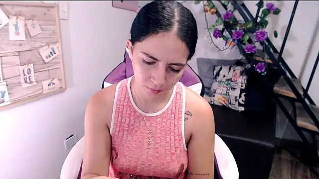 Snapshot of samantha_baby_ chatting on May 7, 2026, 4:23 pm samantha baby online show from May 7, 2026, 4:23 pm