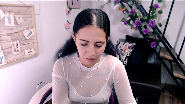 Snapshot of samantha_baby_ chatting on June 4, 2026, 6:58 pm samantha baby online show from June 4, 2026, 6:58 pm
