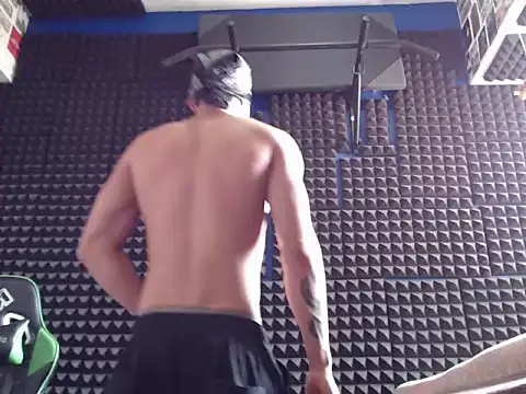 Snapshot of Curly_Angel24 chatting on October 31, 2025, 3:24 pm Curly Angel24 online show from October 31, 2025, 3:24 pm