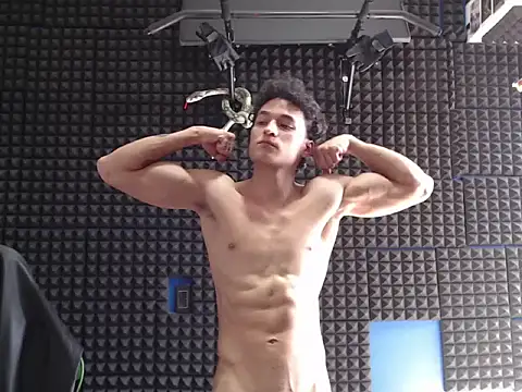 Snapshot of Curly_Angel24 chatting on June 2, 2026, 3:14 pm Curly Angel24 online show from June 2, 2026, 3:14 pm