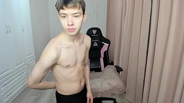 lil cassie online show from January 22, 2025, 8:06 pm