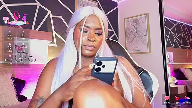 KAROL-SCOTT online show from September 17, 2025, 9:05 pm