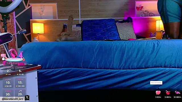 KAROL-SCOTT online show from October 15, 2025, 7:58 pm