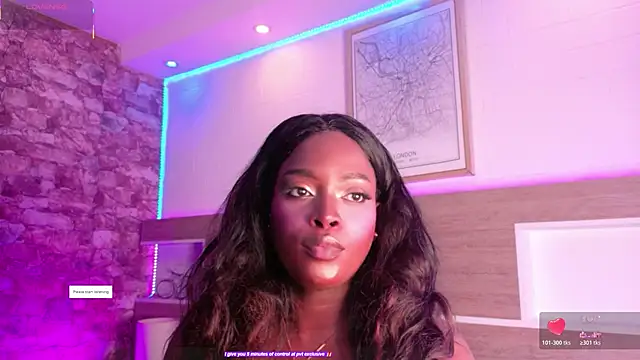 Snapshot of KAROL-SCOTT chatting on May 21, 2026, 7:54 pm KAROL-SCOTT online show from May 21, 2026, 7:54 pm