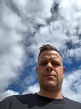 Danii0790 online show from September 14, 2025, 12:37 pm