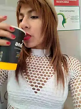 Evehampy online show from February 16, 2025, 4:53 pm