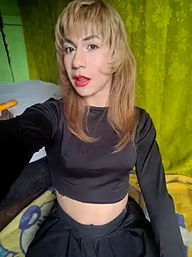 Evehampy online show from September 29, 2025, 8:13 pm